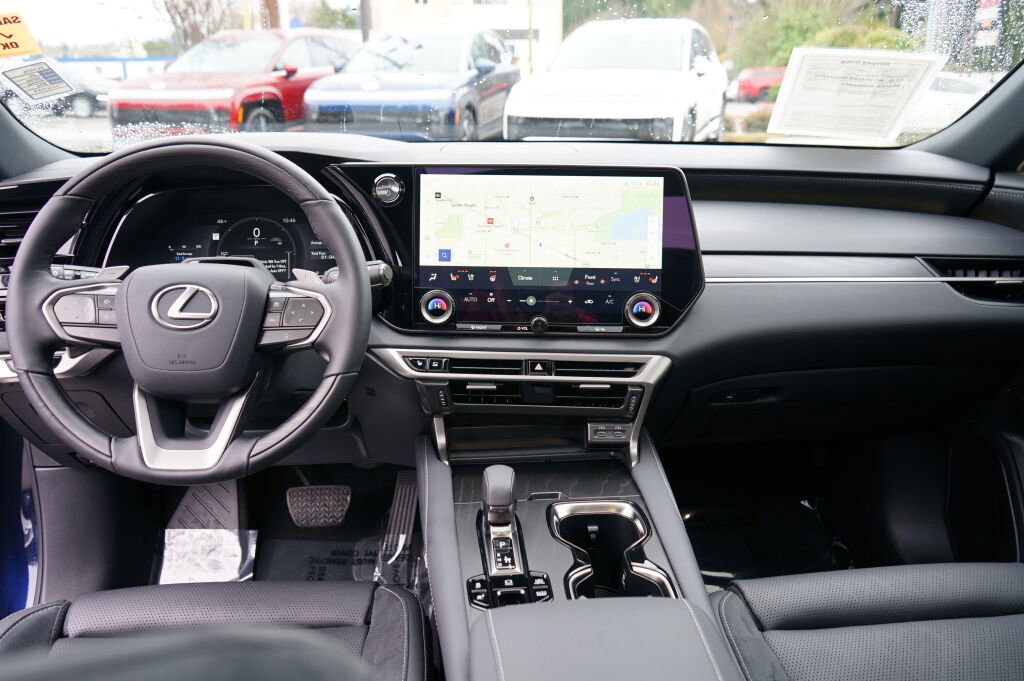 Used 2025 Lexus RX 450h 450h+ Luxury image 20