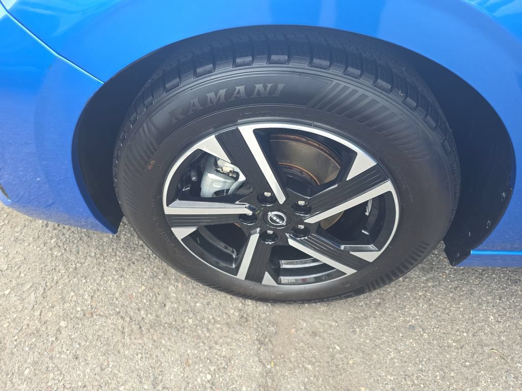 Used 2024 Nissan Sentra SV FWD image 24