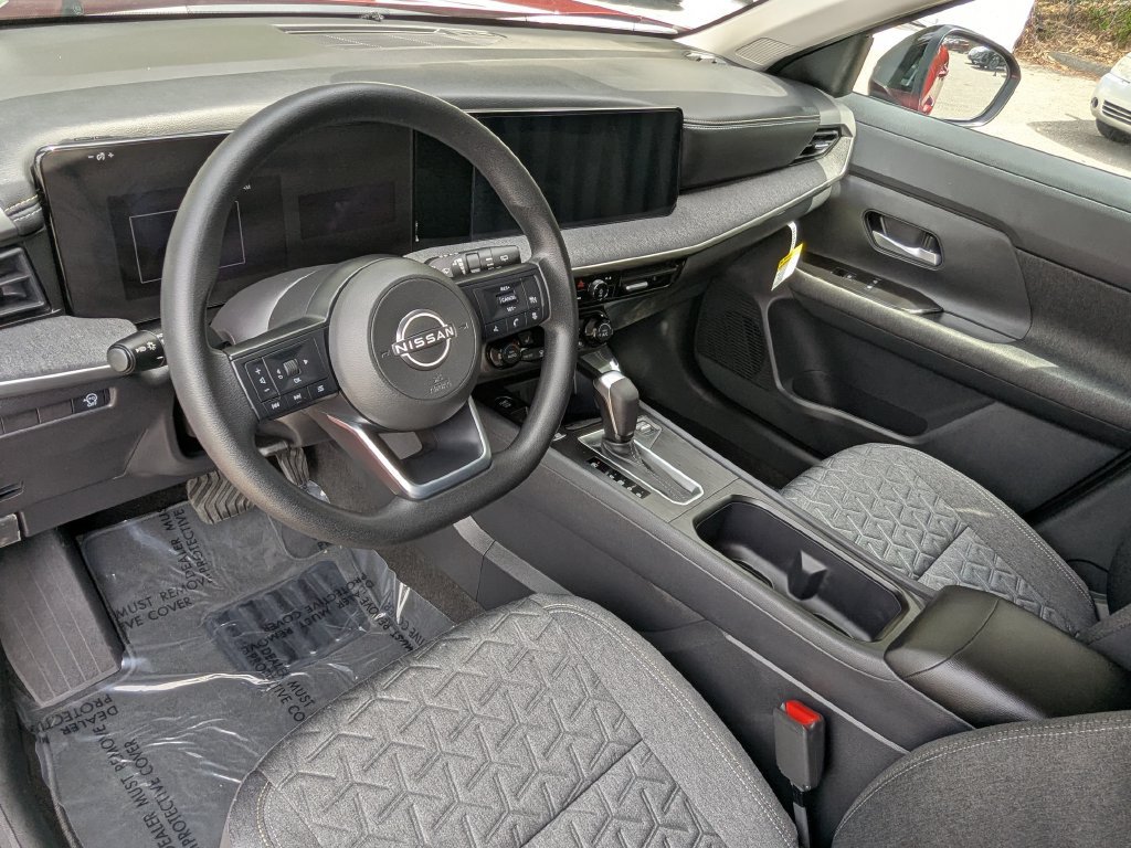 New 2026 Nissan Kicks SV w/ Cold Weather Package FWD image 14