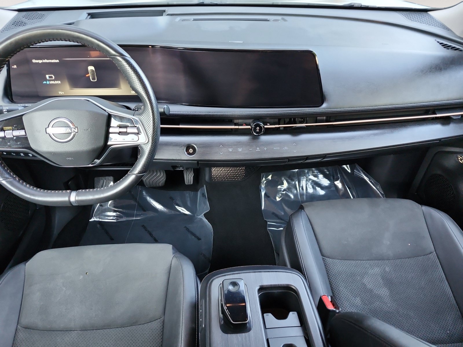 Used 2023 Nissan Ariya FWD image 11