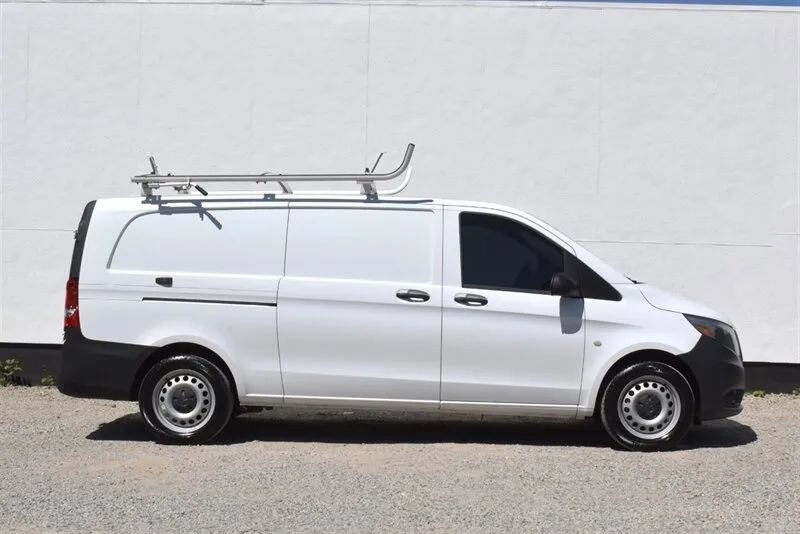 Used 2020 Mercedes-Benz Metris image 9
