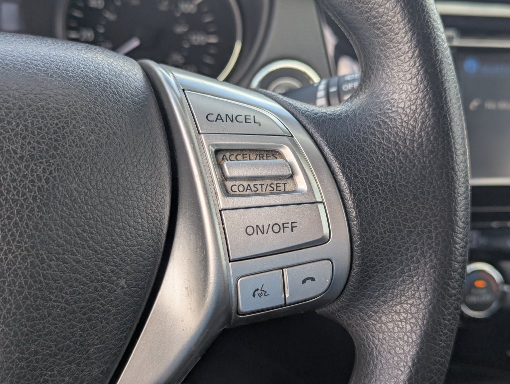 Used 2016 Nissan Rogue SV w/ SV Premium Package FWD image 19
