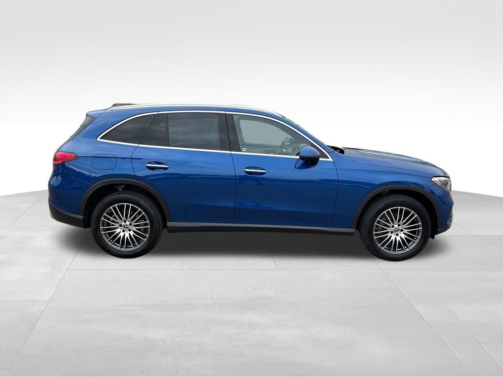 Used 2026 Mercedes-Benz GLC 300 4MATIC image 6