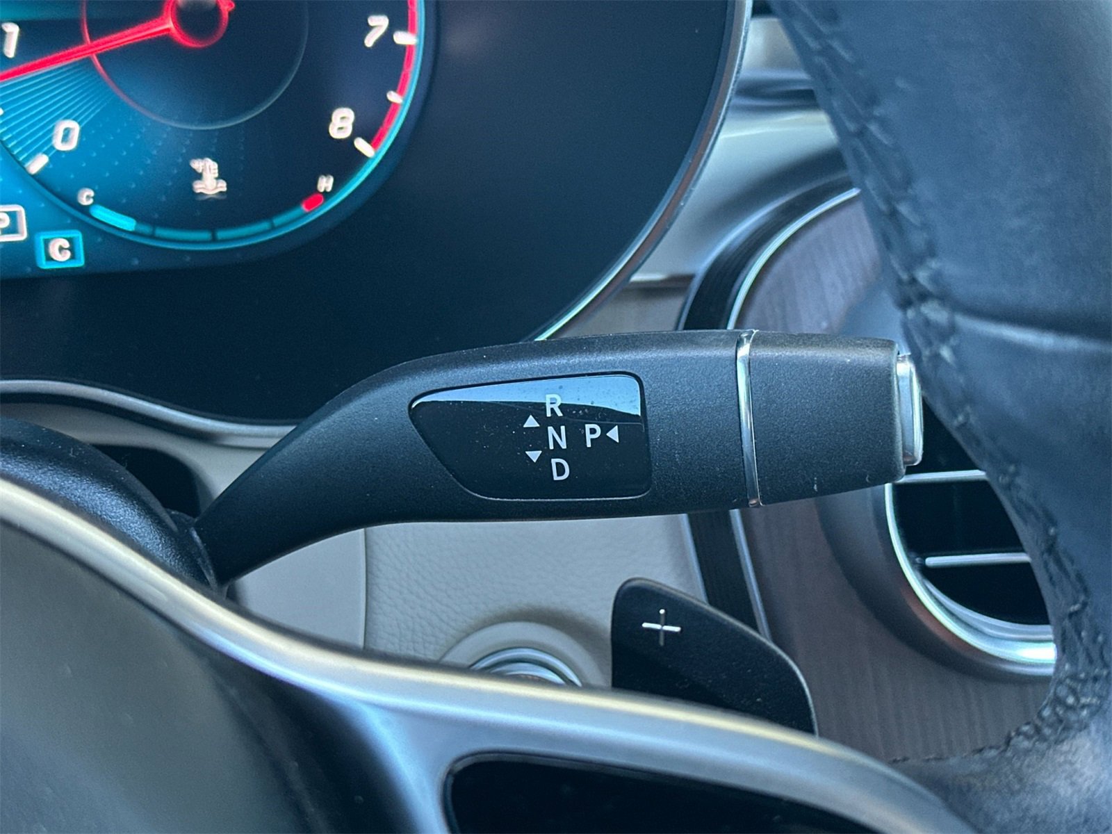 Certified 2022 Mercedes-Benz GLC 300 4MATIC w/ Premium Package Lite image 24