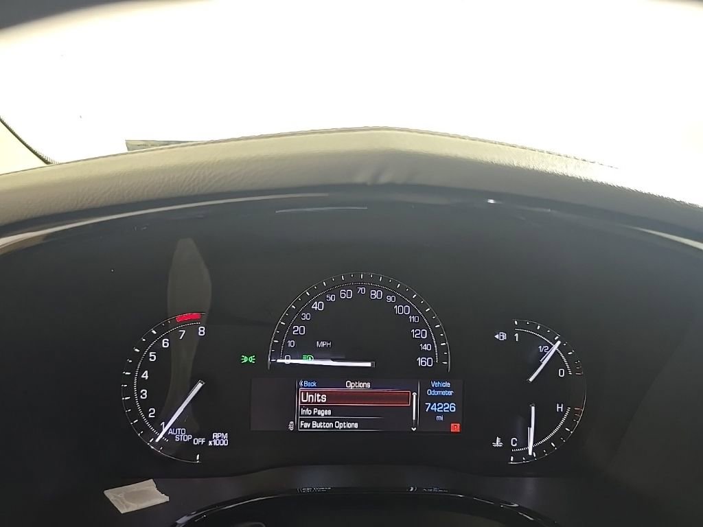 Used 2018 Cadillac XT5 Luxury w/ Driver Awareness Package image 11