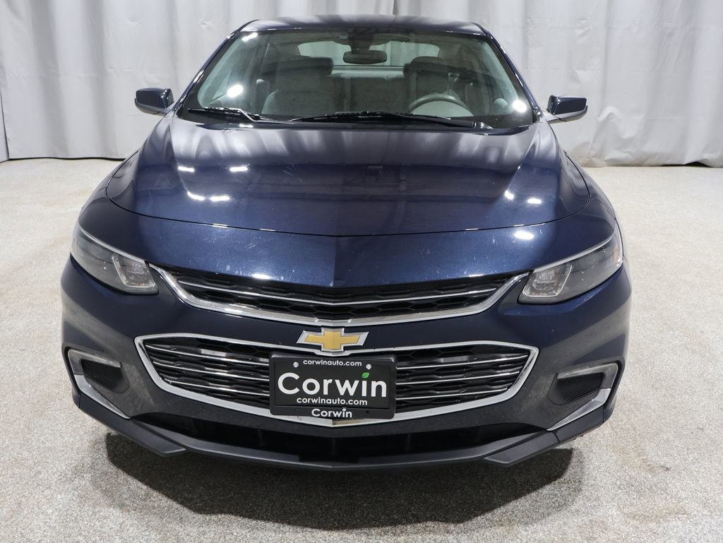 Used 2017 Chevrolet Malibu LT image 8