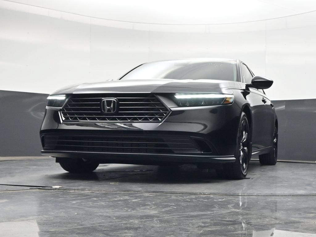 Certified 2025 Honda Accord SE image 26