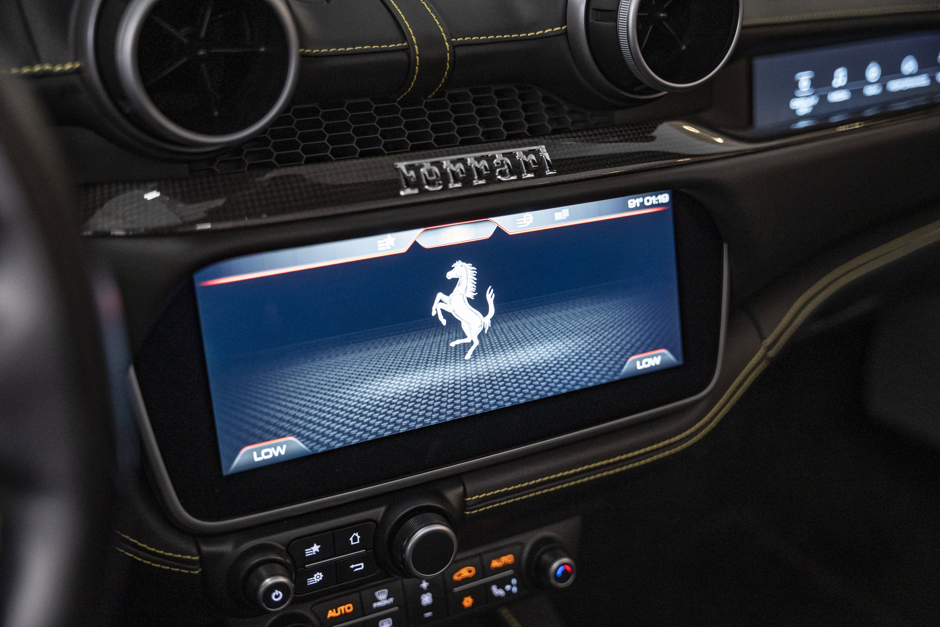 Certified 2019 Ferrari Portofino image 48