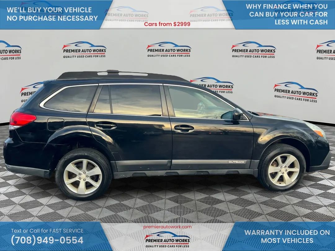 Used 2013 Subaru Outback 2.5i Premium AWD/4WD image 8
