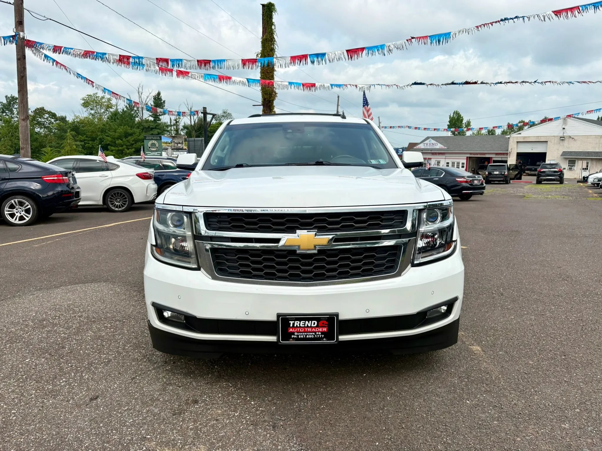 Used 2015 Chevrolet Tahoe LT w/ Luxury Package AWD/4WD image 8