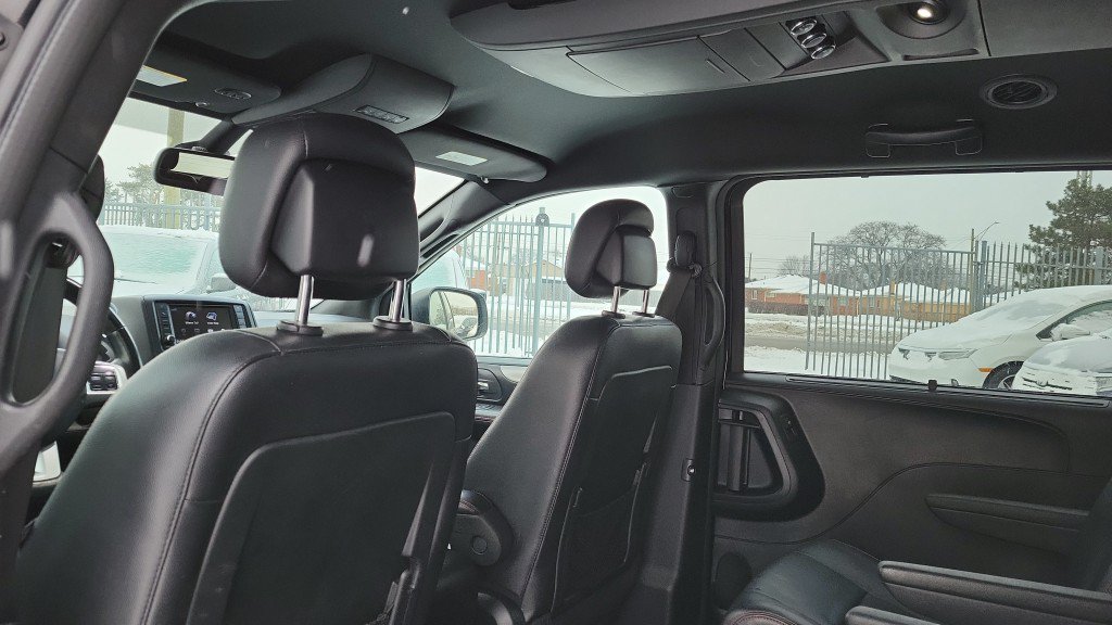Used 2019 Dodge Grand Caravan GT FWD image 24