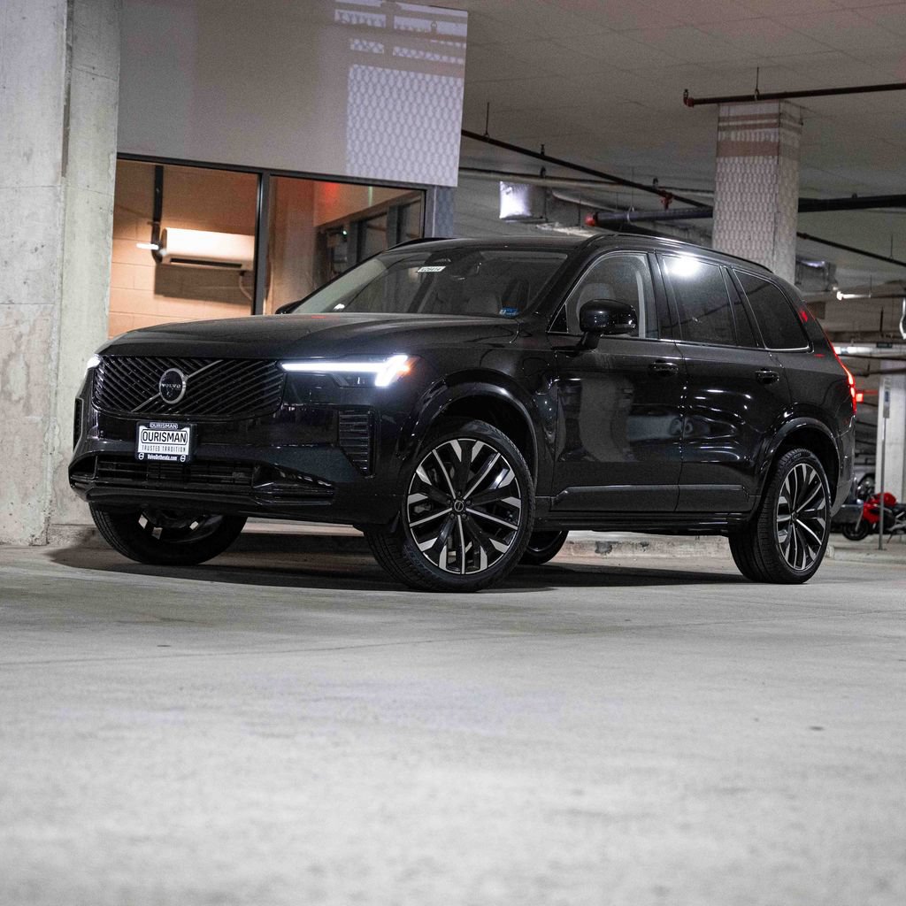 New 2026 Volvo XC90 T8 Ultra AWD/4WD image 1