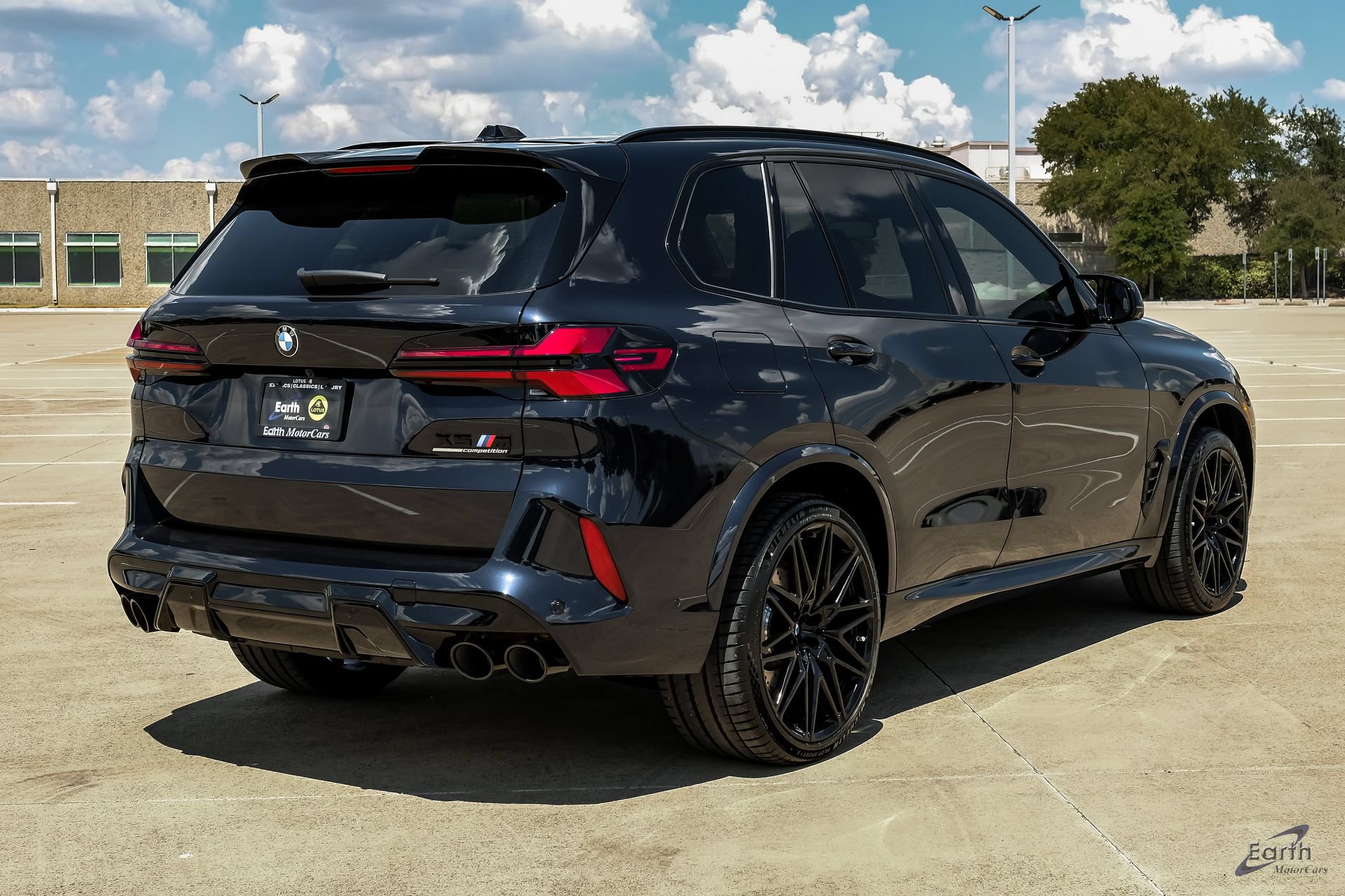 Used 2026 BMW X5 M Competition w/ Executive Package AWD/4WD image 16