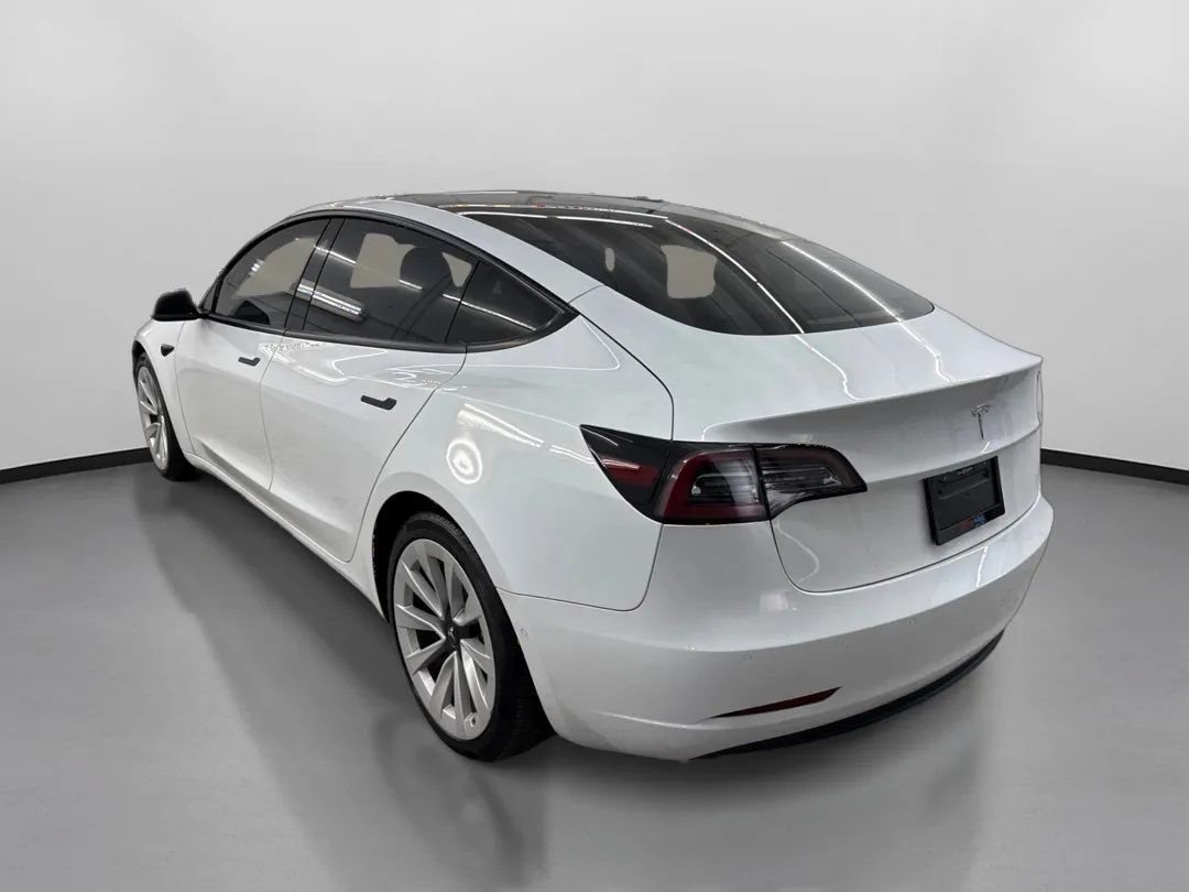Used 2021 Tesla Model 3 Standard Range Plus RWD image 7