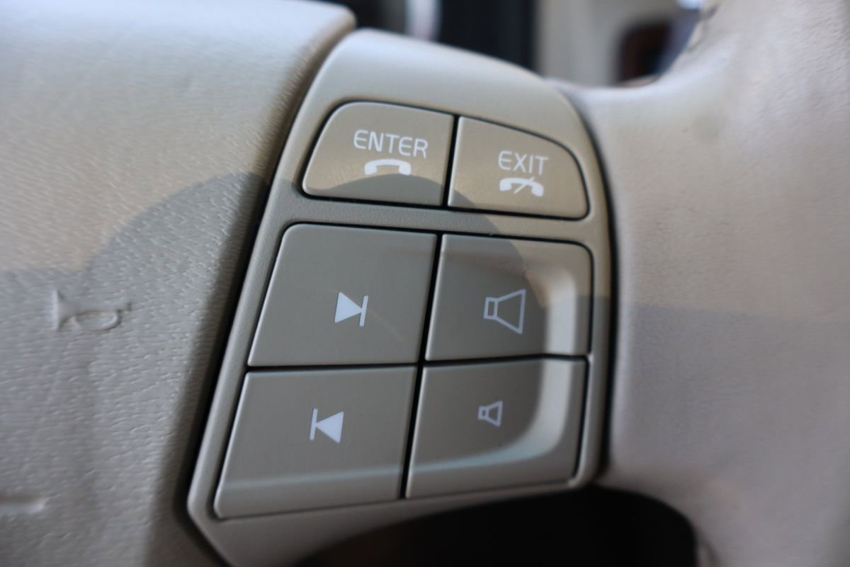 Used 2009 Volvo XC70 T6 image 31