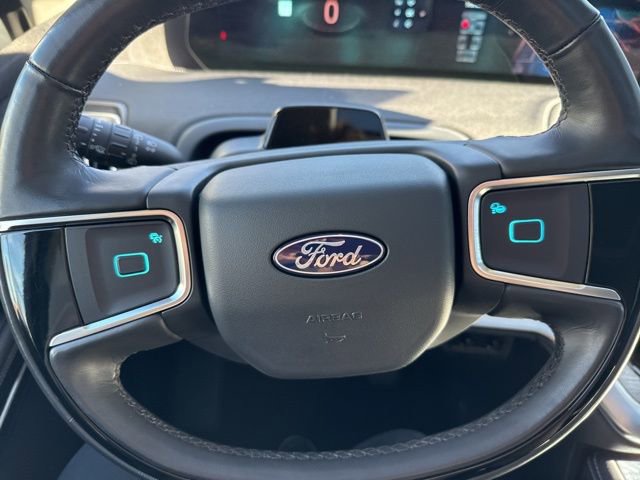 Used 2025 Ford Expedition Platinum image 27