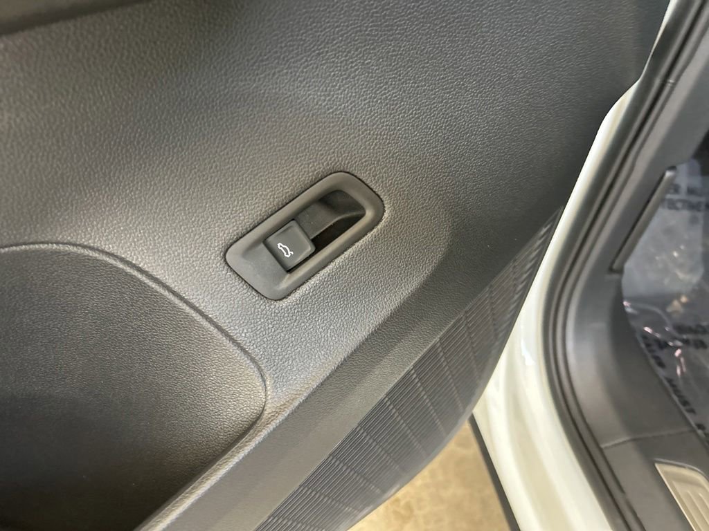 Used 2026 Volkswagen Atlas SE FWD image 45