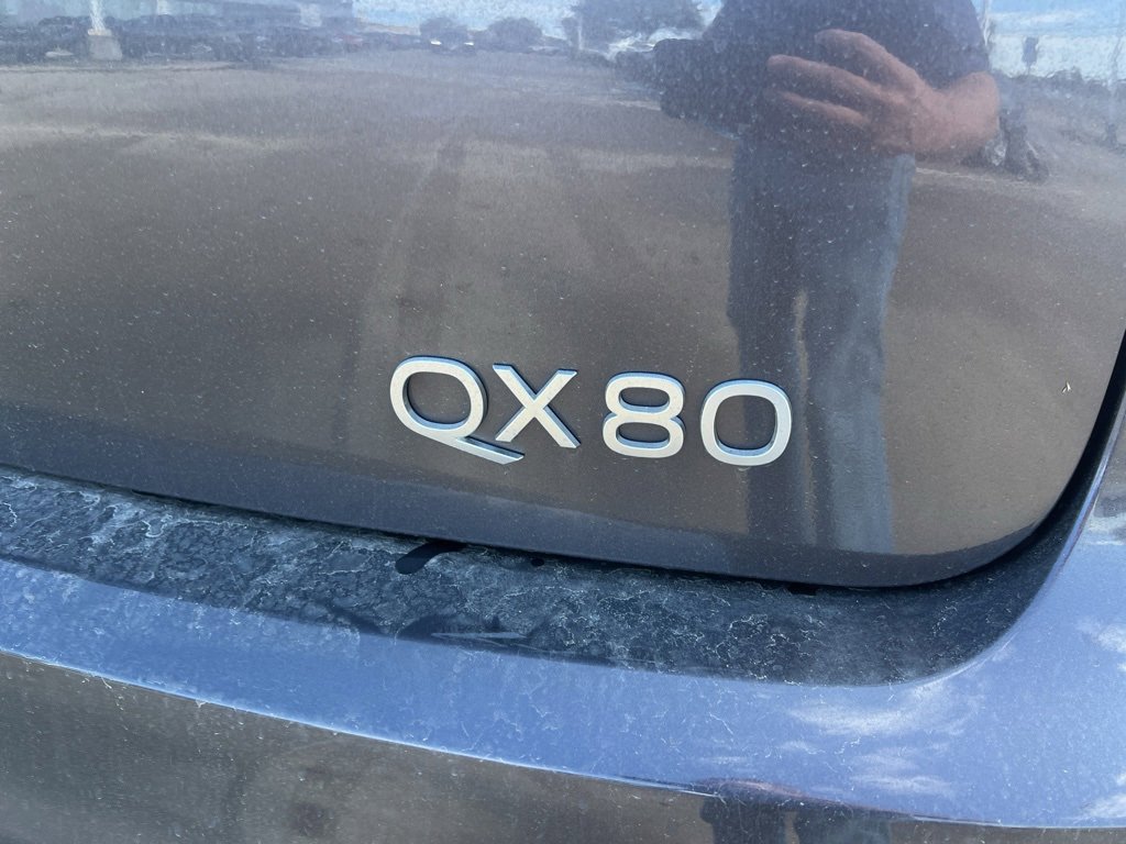 Used 2025 INFINITI QX80 Luxe w/ Cargo Package image 3