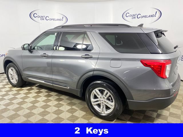 Used 2022 Ford Explorer XLT w/ Equipment Group 202A image 5