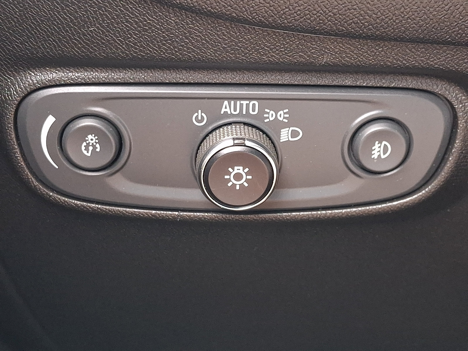 Certified 2021 Chevrolet Equinox Premier AWD/4WD image 24