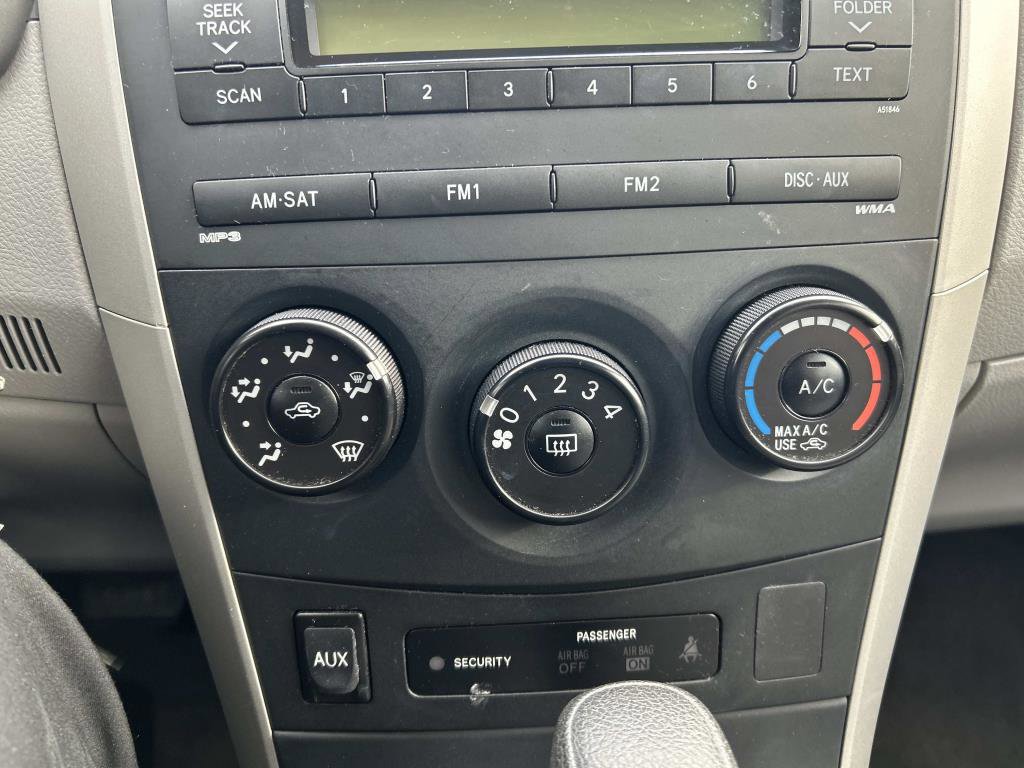 Used 2009 Toyota Corolla S image 28