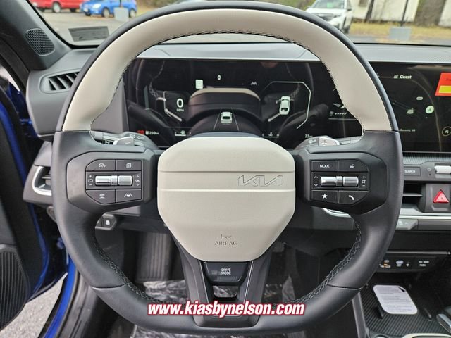 New 2025 Kia K4 GT-Line w/ GT-Line Sunroof Package image 13