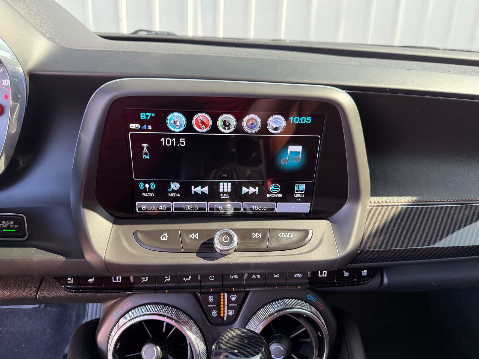 Used 2018 Chevrolet Camaro SS RWD image 15