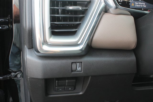 New 2026 GMC Canyon Denali w/ LPO, Denali Black Edition image 21