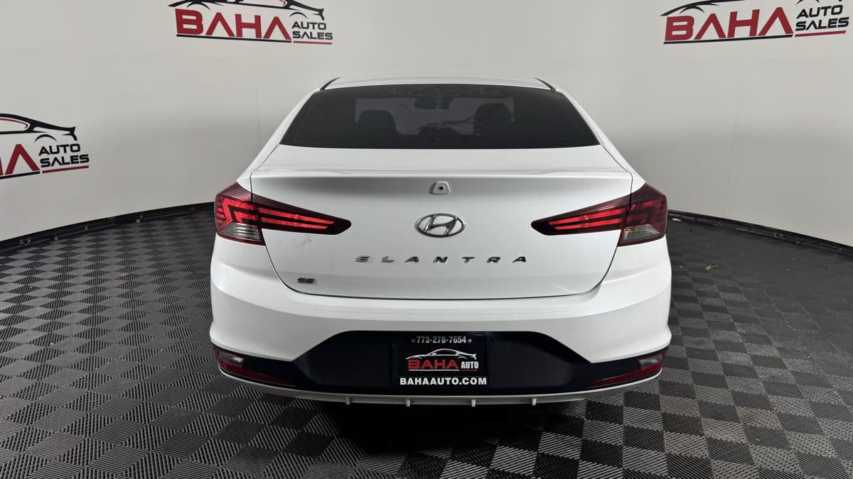 Used 2020 Hyundai Elantra SE w/ Cargo Package (C1) FWD image 6
