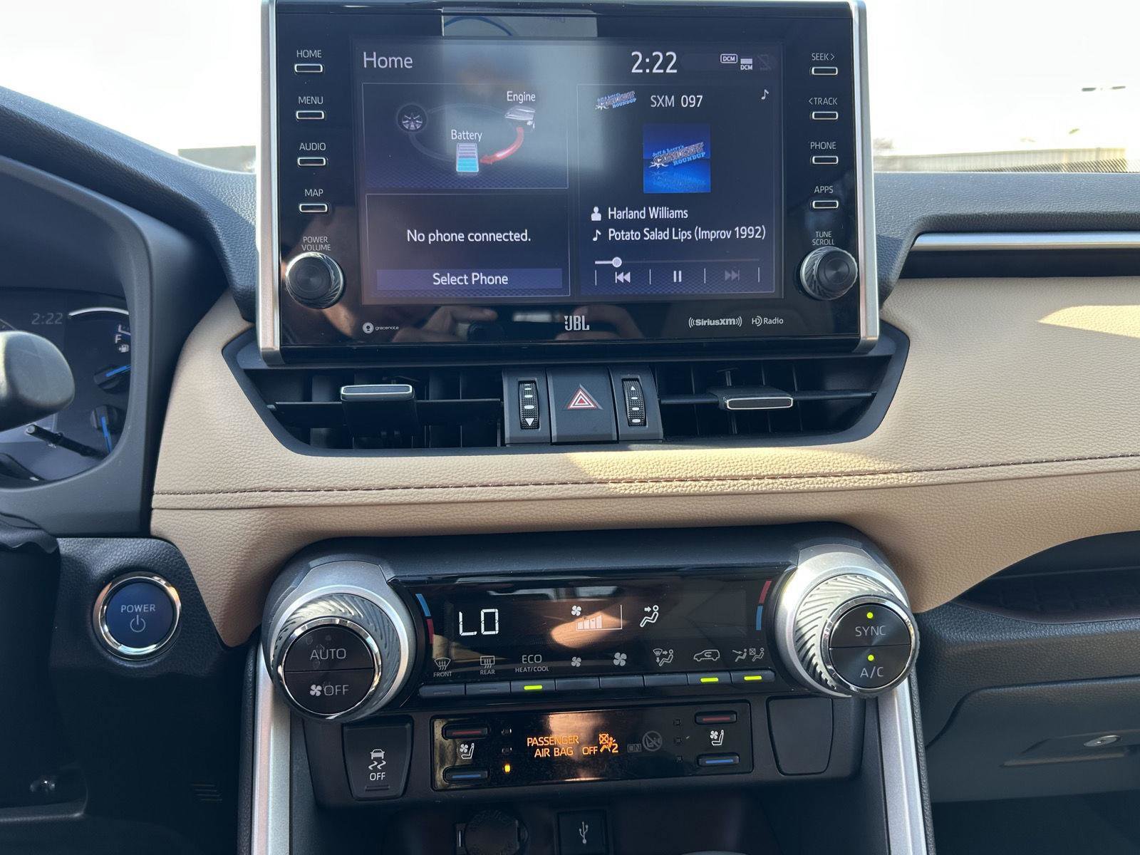 Used 2022 Toyota RAV4 Limited image 20