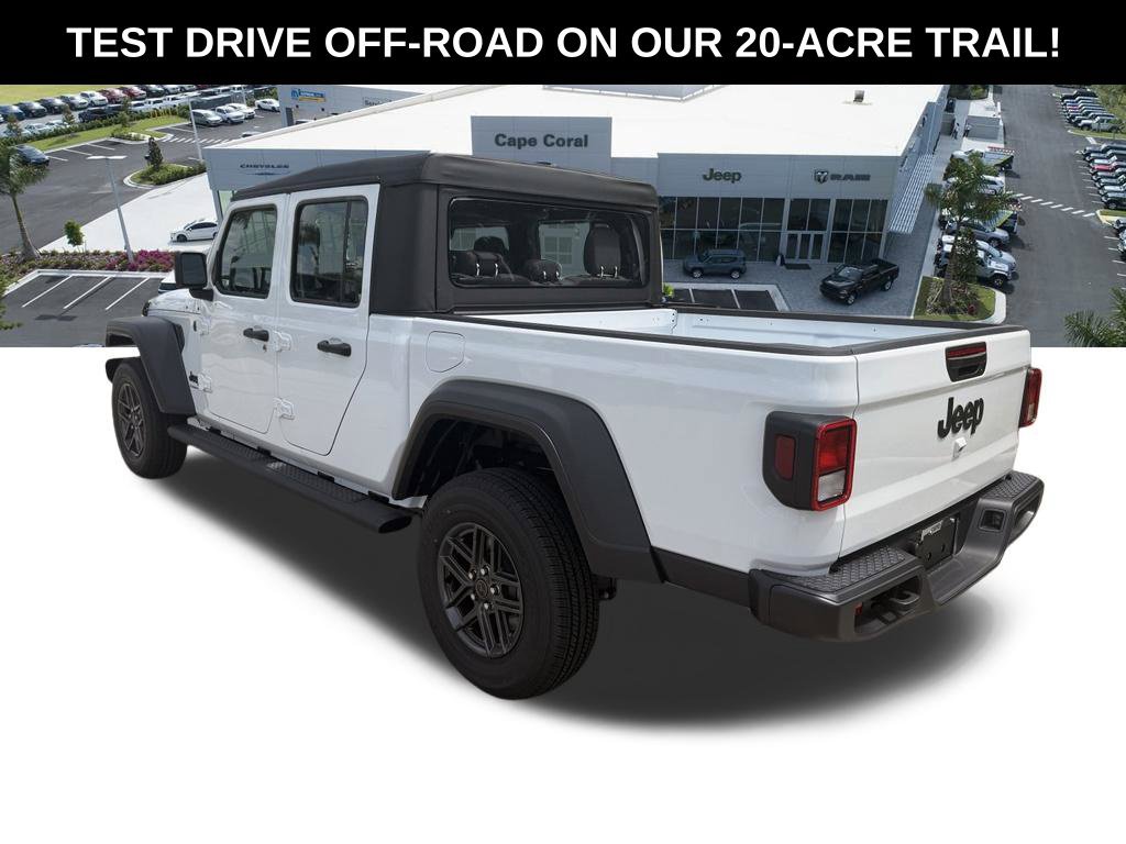 New 2026 Jeep Gladiator Sport AWD/4WD image 6