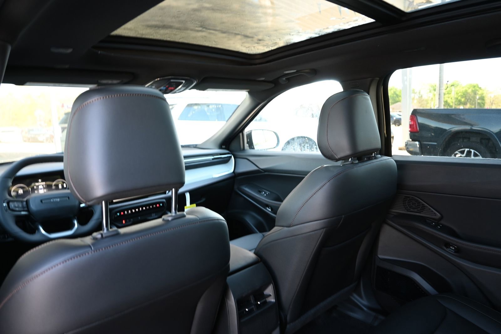 New 2026 Jeep Cherokee Limited AWD/4WD image 18