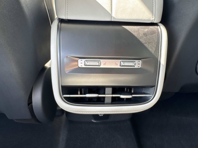New 2026 Lincoln Nautilus Reserve w/ Jet Appearance Package AWD/4WD image 15