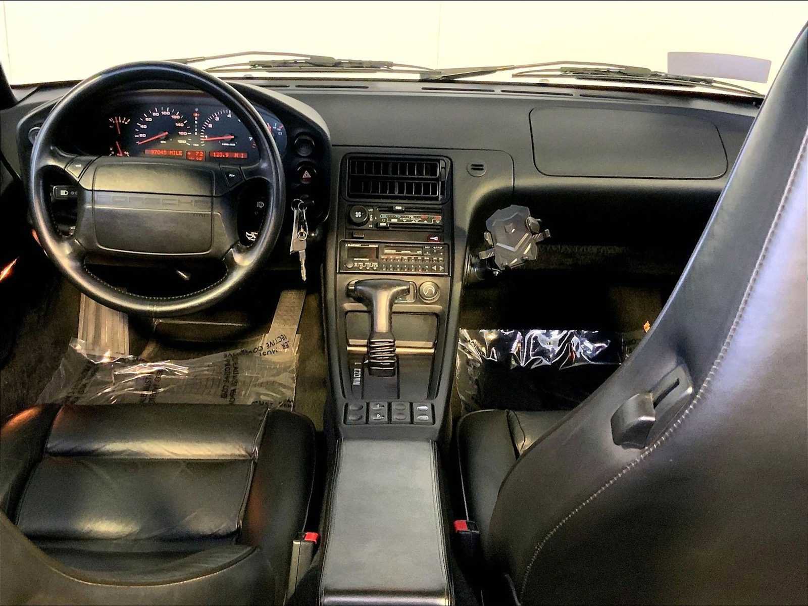 Used 1991 Porsche 928 S4 RWD image 14