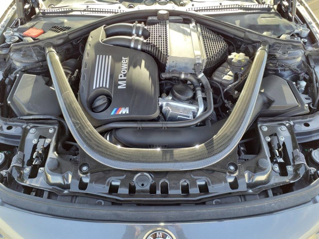 Used 2018 BMW M3 Competition image 31