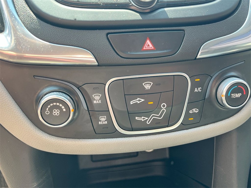 Used 2020 Chevrolet Equinox LS image 20