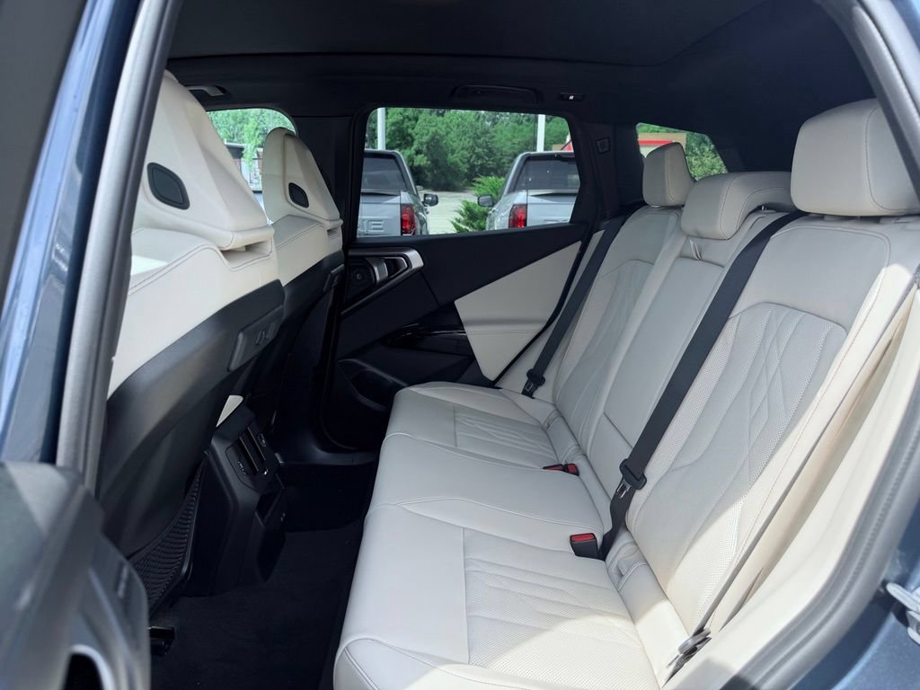 New 2026 BMW X3 xDrive30i w/ Premium Package AWD/4WD image 21