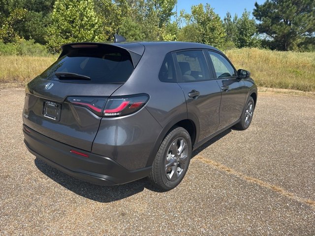 New 2026 Honda HR-V LX image 4