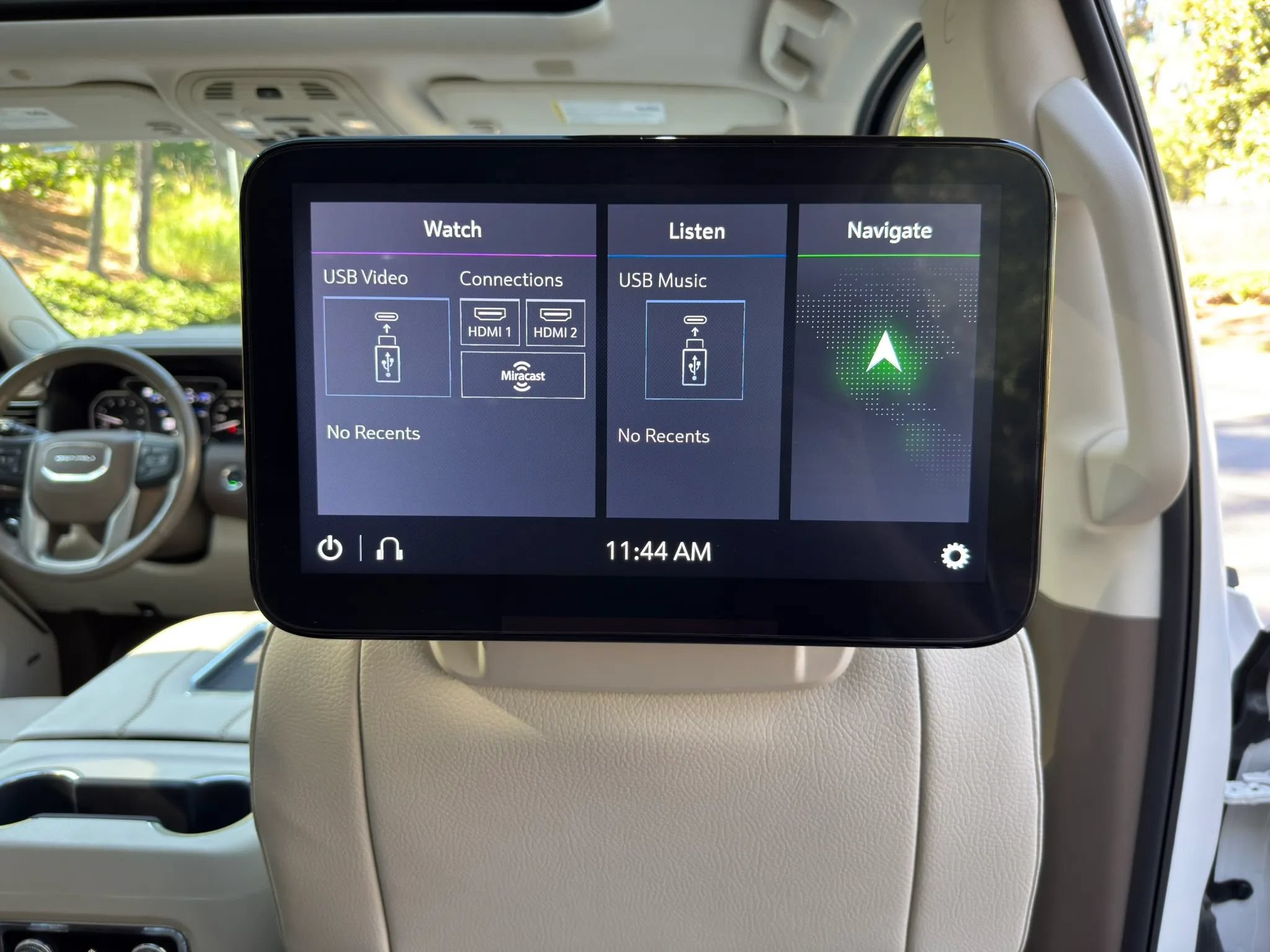 Used 2021 GMC Yukon XL Denali w/ Denali Premium Package RWD image 39