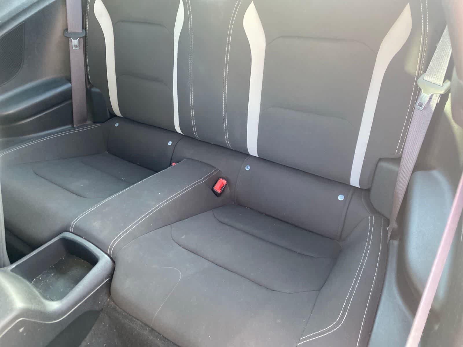 Used 2016 Chevrolet Camaro LT RWD image 12
