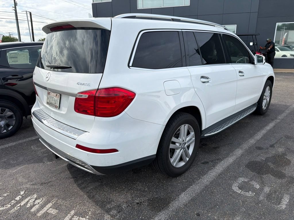 Used 2015 Mercedes-Benz GL 450 4MATIC image 5