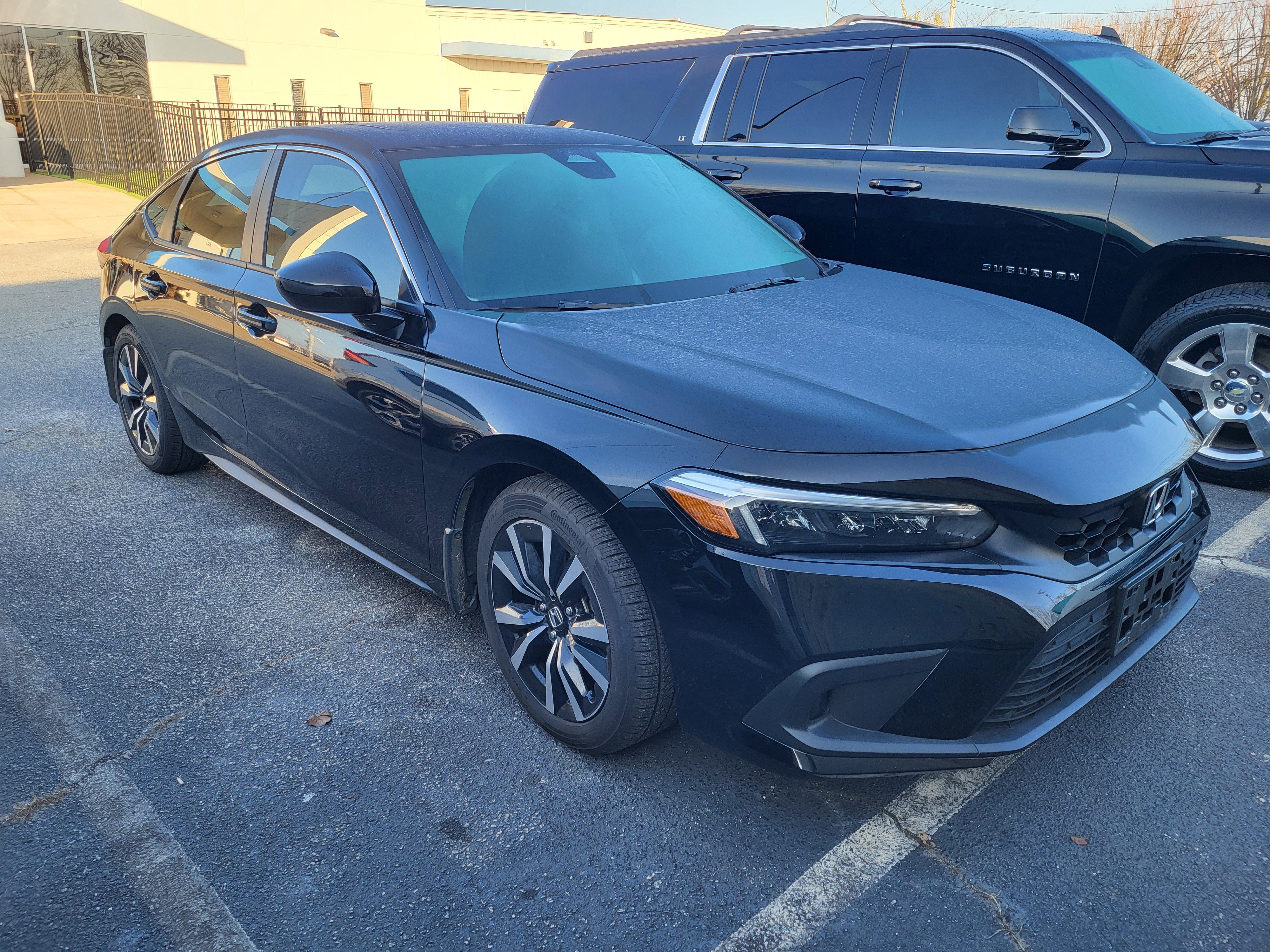 Used 2024 Honda Civic EX-L image 3