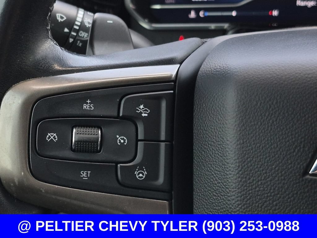 Used 2022 Chevrolet Silverado 1500 High Country w/ High Country Premium Package AWD/4WD image 22