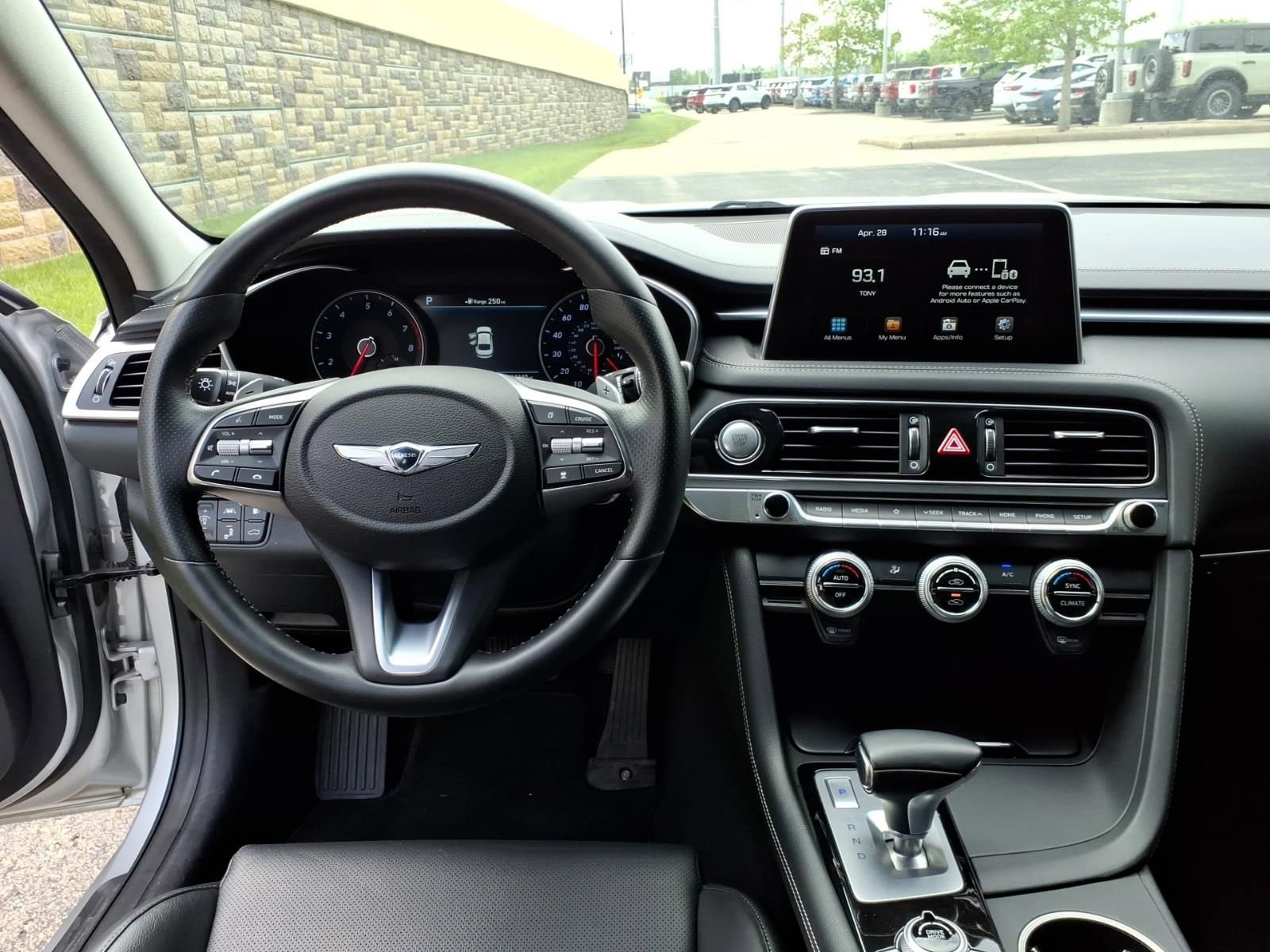 Used 2019 Genesis G70 2.0T Advanced RWD image 33