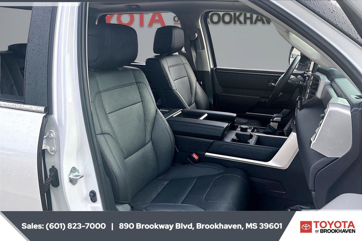 Used 2024 Toyota Tundra Limited w/ Power Package AWD/4WD image 6