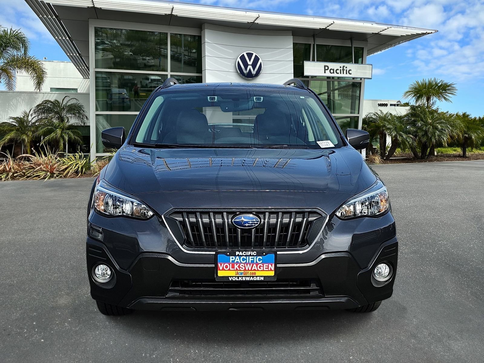 Used 2022 Subaru Crosstrek 2.5i Sport w/ Moonroof Package image 2
