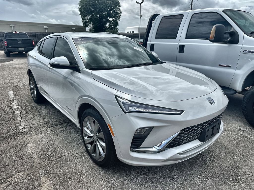 Used 2026 Buick Envista Avenir FWD image 3