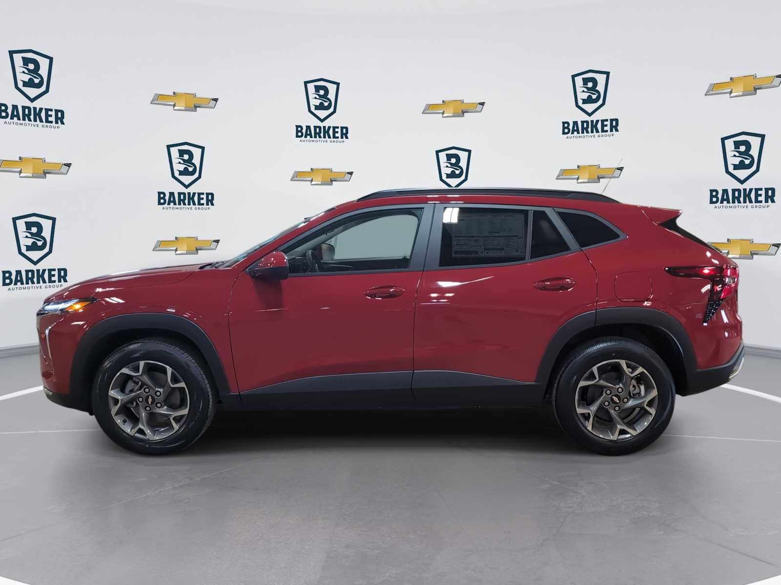 New 2026 Chevrolet Trax LT w/ Sunroof Package FWD image 5