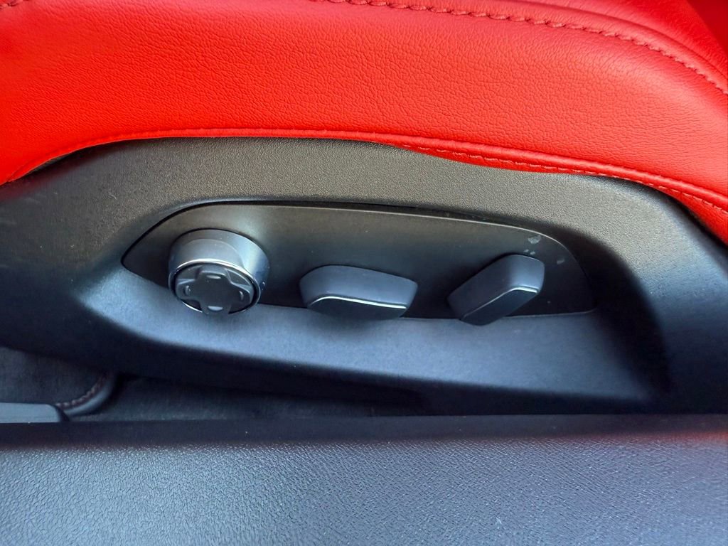 Used 2020 Chevrolet Corvette Stingray Premium Cpe w/ 3LT Preferred Equipment Group image 13