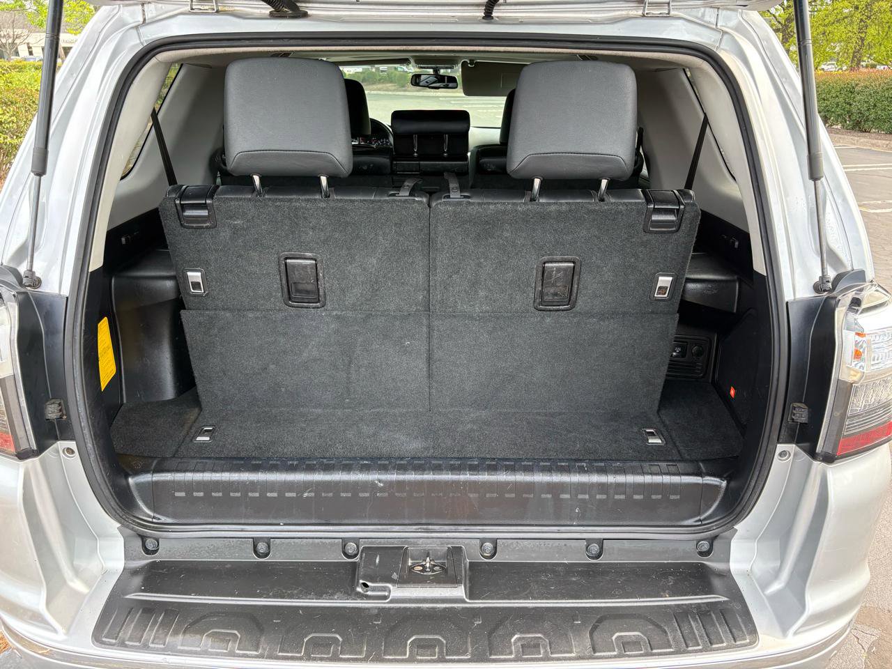 Used 2018 Toyota 4Runner Limited AWD/4WD image 23